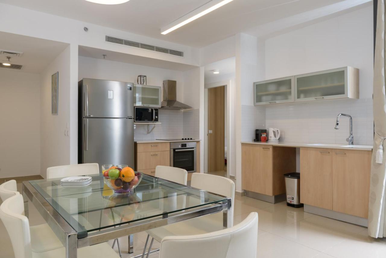 3 Ma'On - By Beach Apartments Tlv Tel-Aviv Kültér fotó